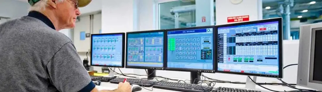 Sistema SCADA gestionando temperatura y ventilación de un sistema HVAC industrial